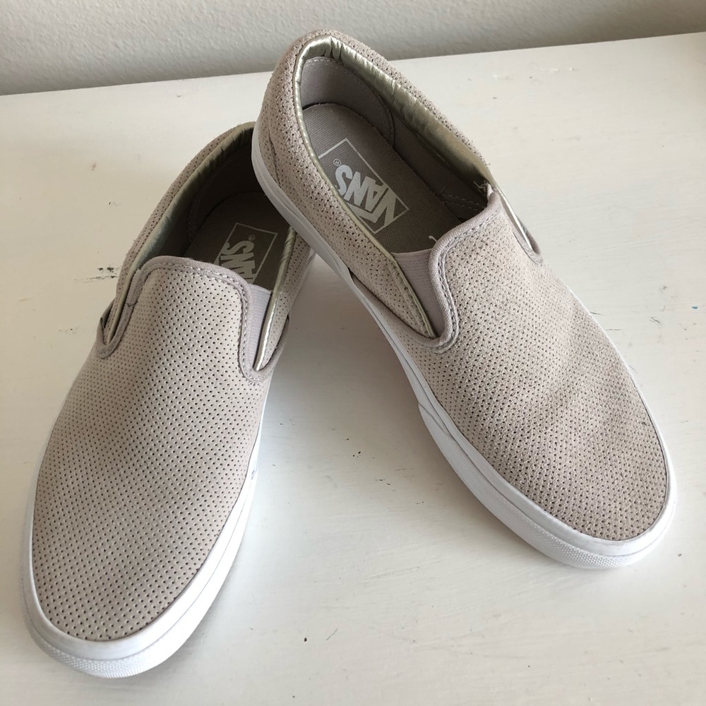 Women’s Vans slip ons